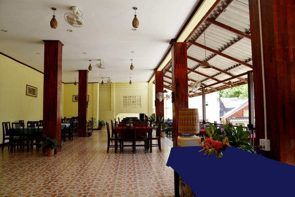Hotel Vilayvong Vang Vieng Bagian luar foto