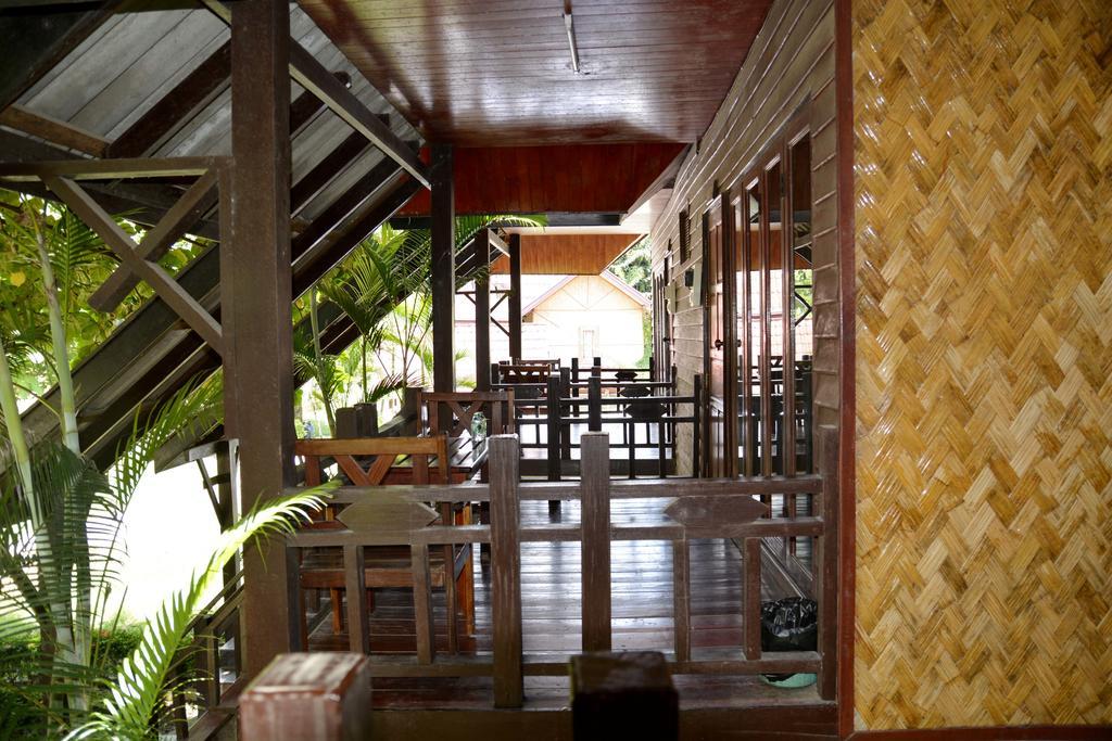 Hotel Vilayvong Vang Vieng Bagian luar foto