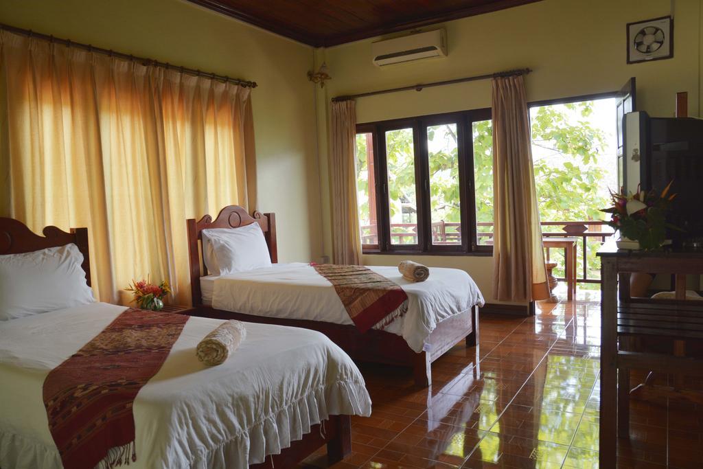 Hotel Vilayvong Vang Vieng Bagian luar foto