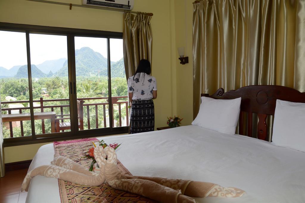 Hotel Vilayvong Vang Vieng Bagian luar foto