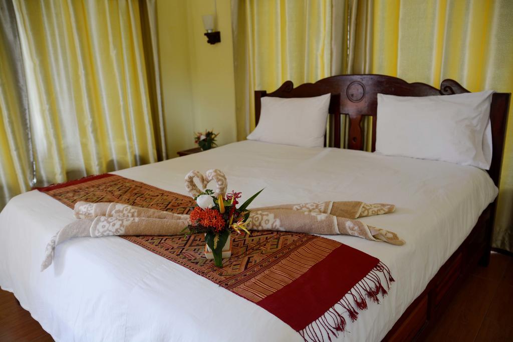 Hotel Vilayvong Vang Vieng Bagian luar foto