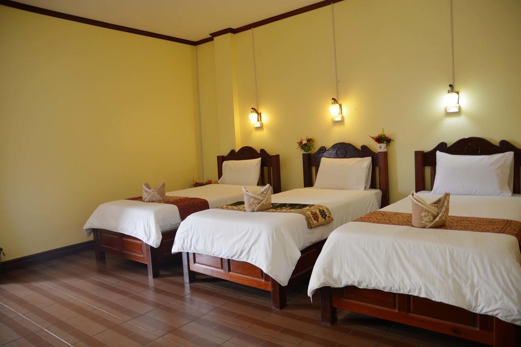 Hotel Vilayvong Vang Vieng Bagian luar foto